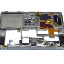 Замена верхнего корпуса PowerBook G4 с титановым ртутным корпусом